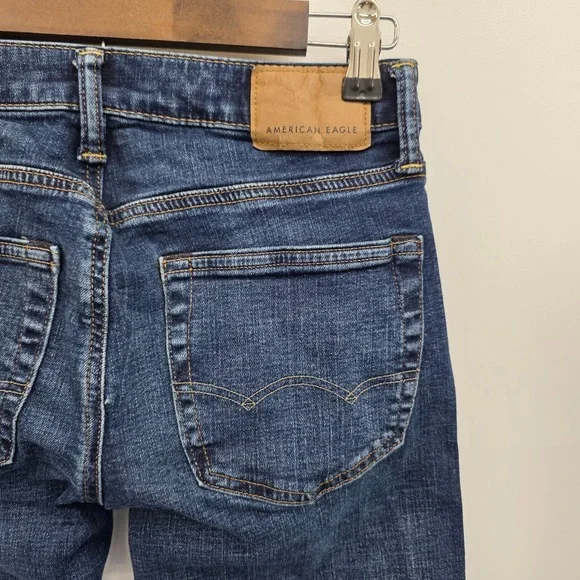 Mens Dark Wash Bootcut Jeans 26x28 Stretch Denim Casual Everyday Wear - Picture 5 of 16